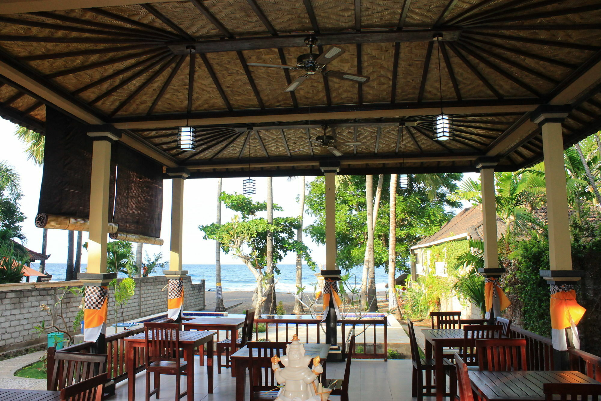 Bintang Beach Villa Amed  Exterior photo